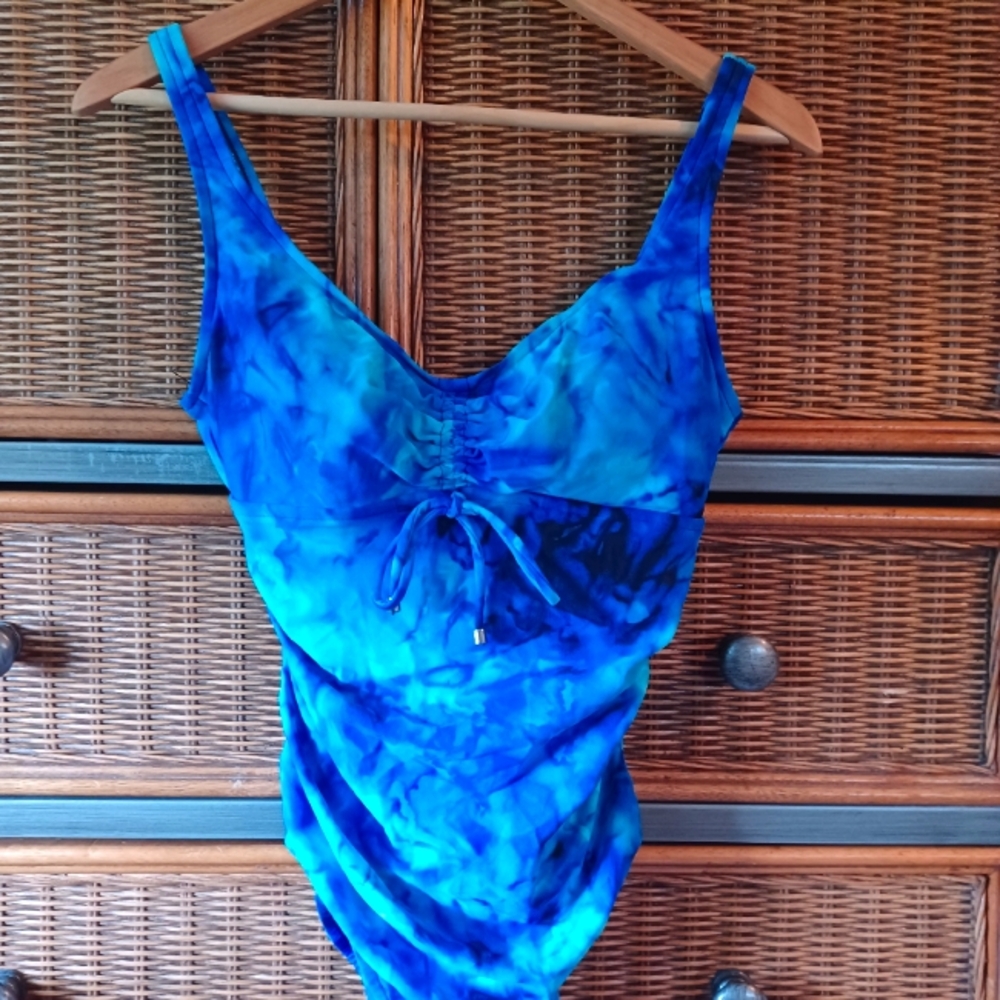 Aqua Green Brand Tye dye Blue One Piece Bathing Suit Size Medium